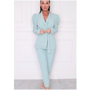 ☀️Mint blazer and trouser set NWT